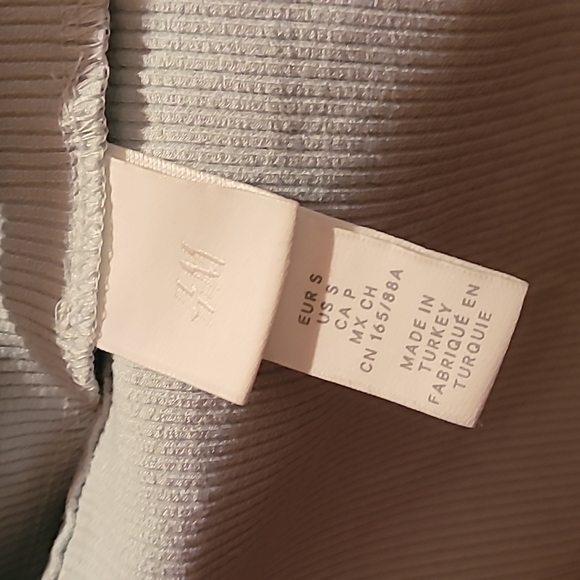 New top - Picture 3 of 4